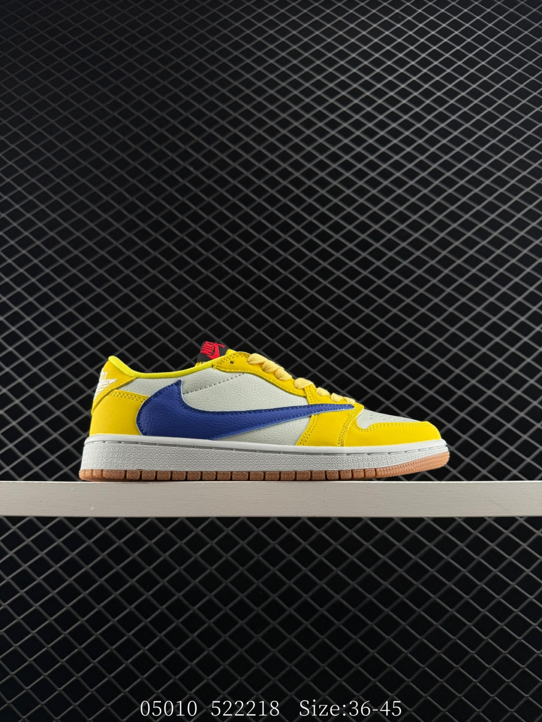 Travis Scott x Air Jordan 1 ” Reverse Mocha “